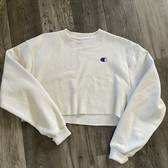 Champion | Tops | Champion Crop Ivory 